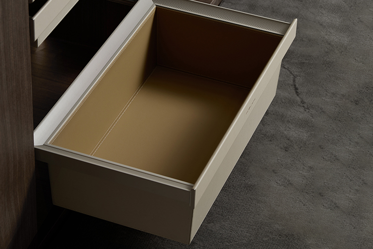 Deep Leather Basket