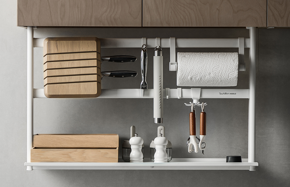 Intelligent Lift for Kitchenware Storage